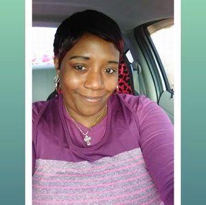 Meet your Posher, Sharlene
